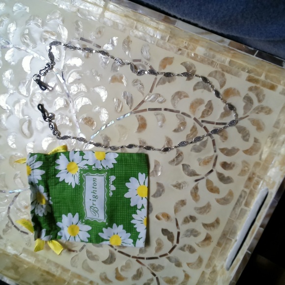 Brighton Silver Eye Glasses Holder Necklace,Beautiful - Picture 3 of 7